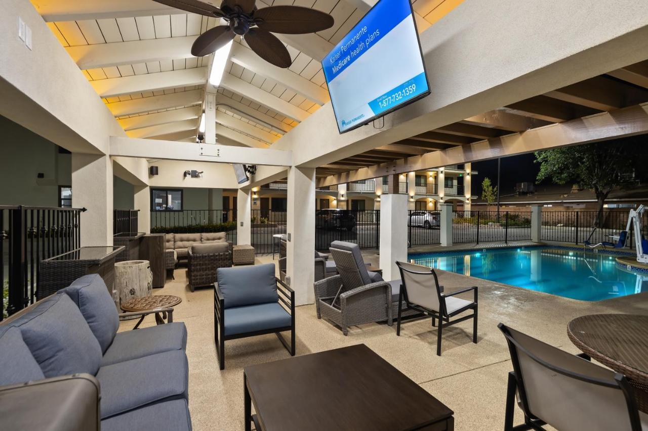 Hotel Huntington Duarte Exterior foto