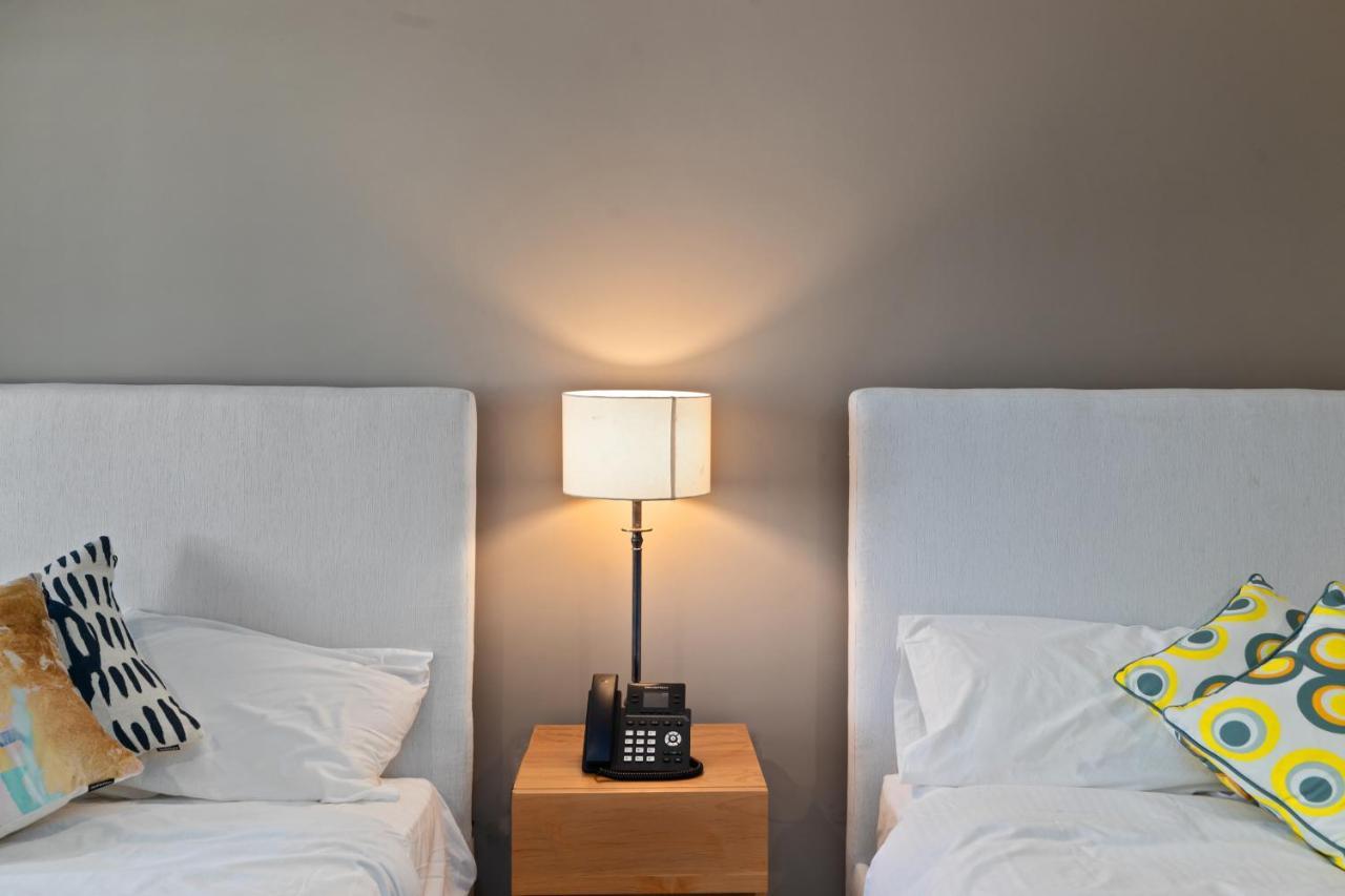 Hotel Huntington Duarte Exterior foto